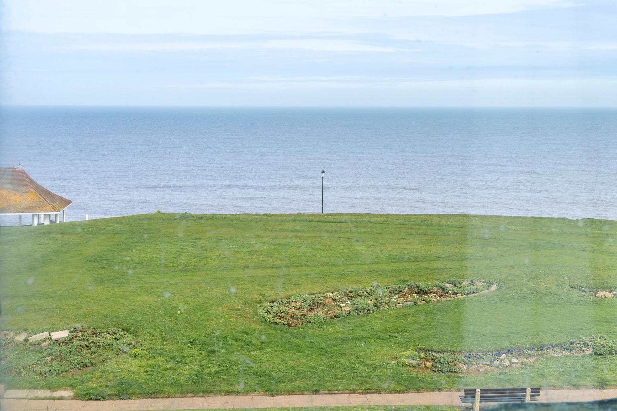 Sandcliff Guest House Cromer Kültér fotó